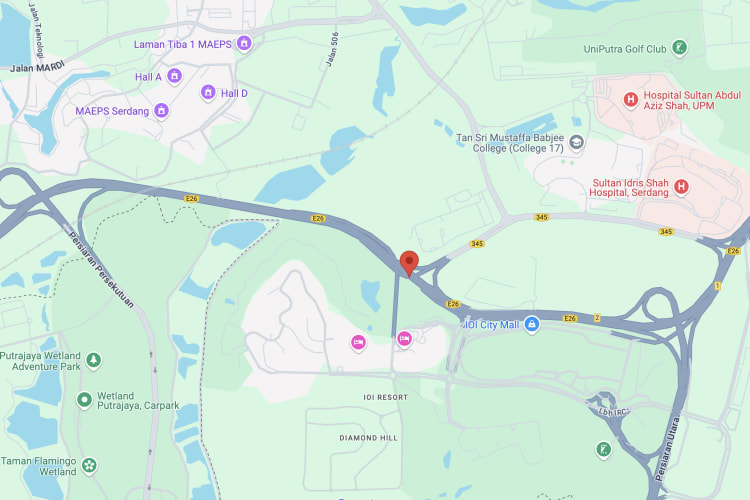 SKVE KM2.8, Serdang, Selangor (near IOI City Mall)