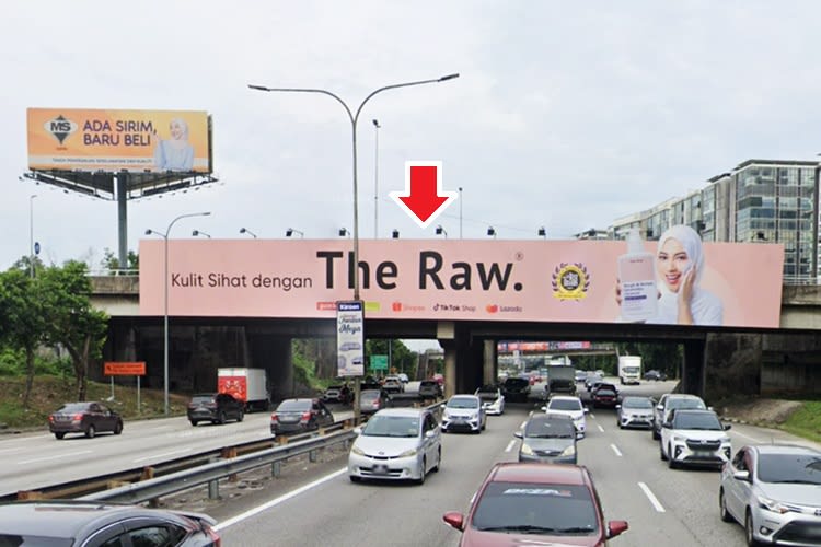 1 Panel Overhead Bridge Billboard at Federal Highway KM17.8, Subang, Selangor