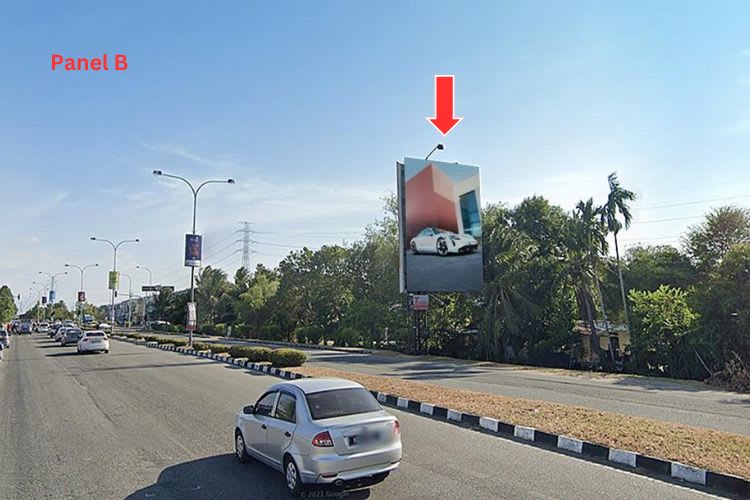 Vertical Minipole Billboard at Sultanah Bahiyah Highway, Alor Setar, Kedah