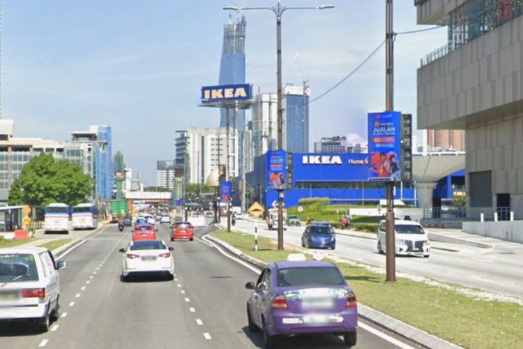 20 Panel Digital Street Bunting Billboard at Jalan Cochrane, Kuala Lumpur