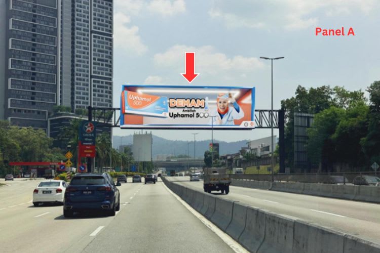 2 Sided Digital Gantry Billboard at LDP Highway KM0.7, Petaling Jaya, Selangor (near Desa Park City)