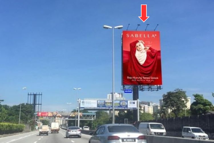 1 Sided Vertical Unipole Billboard at LDP Highway KM14.6, Petaling Jaya, Selangor (Opposite PKNS Field, Kelana Jaya)