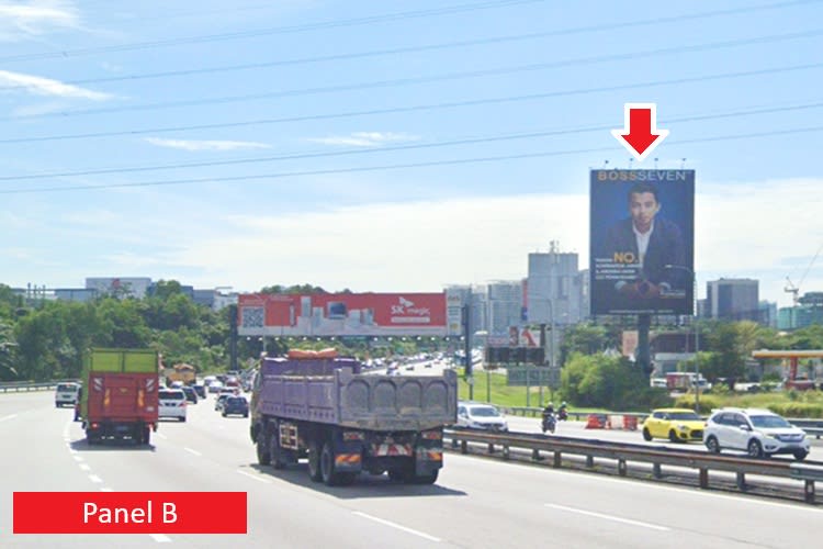 Vertical Unipole Billboard at Federal Highway KM17.1, Subang Jaya, Selangor