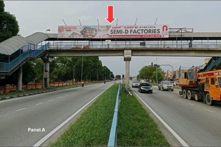 Overhead Bridge Billboard at Jalan Klang Banting, Telok Panglima Garang, Selangor (near SMK Telok Panglima Garang)
