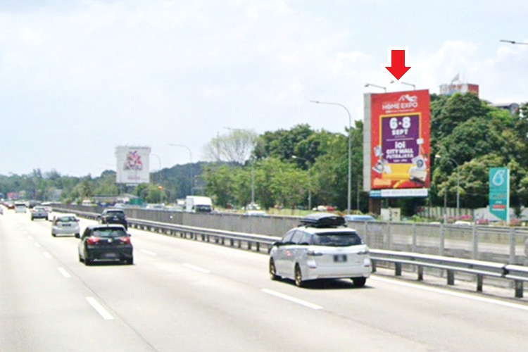 1 Sided Vertical Minipole Billboard at NSE KM306.9, Serdang, Selangor (SB off-side)