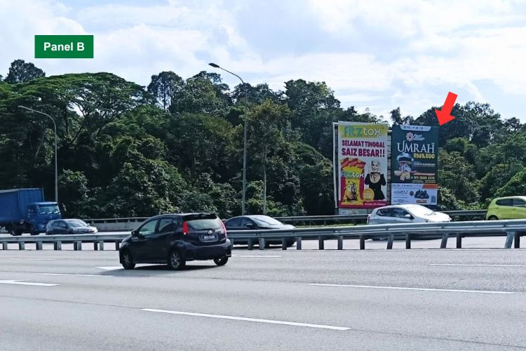 Vertical Minipole Billboard at NSE KM457.80, Sungai Buloh, Selangor (after Sungai Buloh KFC Overhead Restaurant)