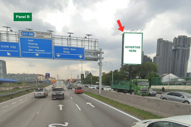 Vertical Unipole Billboard at Federal Highway KM28.6, Petaling Jaya, Selangor (opposite Heineken)