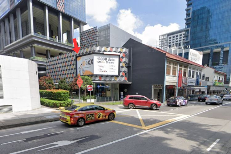 1 Panel Vertical Graphic Display Billboard at Syed Alwi Rd / Serangoon Rd, Kallang, Central Region (attached to Centrium Square [B])