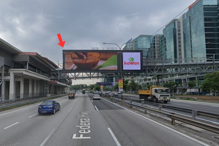 1 Sided Digital Gantry Billboard at Federal Highway KM18.8, Shah Alam, Selangor (beside LRT Station Subang Jaya & UOA Subang)