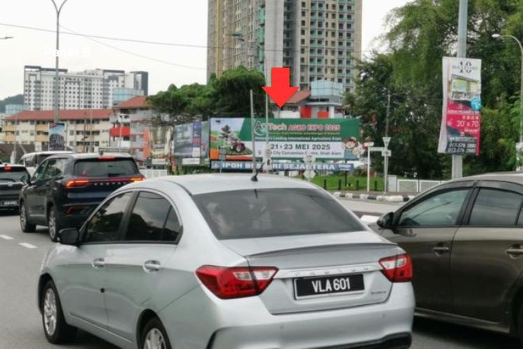 1 Panel Free Standing Billboard at Jalan Ghazali Jawi, Ipoh, Perak (towards Angsana Ipoh Mall)