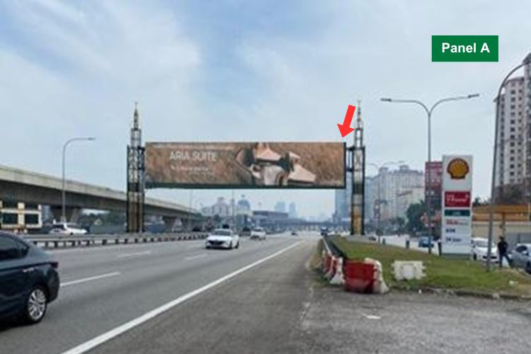 2 Sided Giant Gantry Billboard at NSE Highway KM309.7, Sungai Besi - Seremban, Seri Kembangan, Selangor (after Plaza Tol Sungai Besi)