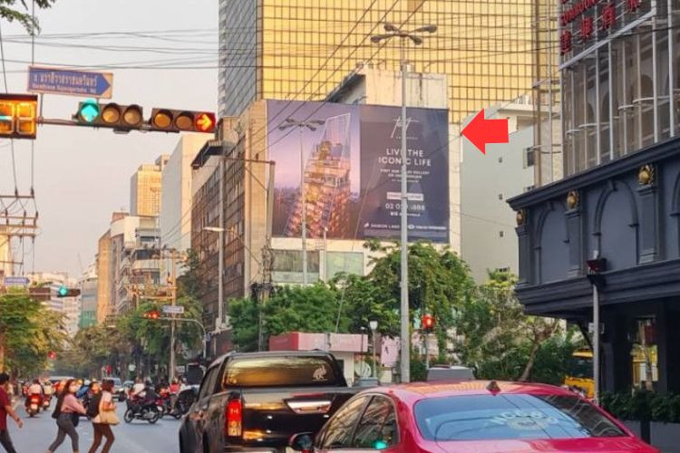 1 Panel Vertical Classic Billboard Billboard at the intersection of Surawong Road and Narathiwat Road, Bangkok, Bangkok