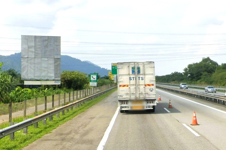 1 Sided Vertical Minipole Billboard at NSE KM191.3, Bukit Merah, Perak (SB)