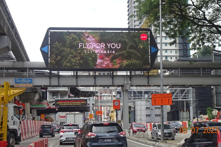 1 Panel Digital Overhead Bridge Billboard at Jalan Maharajalela, Kuala Lumpur