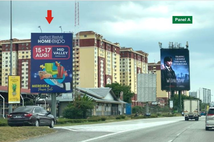 2 Sided Vertical Minipole Billboard at Federal Highway KM28, Petaling Jaya, Selangor (near KTM Seri Setia)
