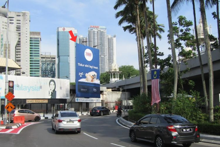 Vertical Minipole Billboard at Bulatan Jalan Hishamuddin / Jalan Tugu, Kuala Lumpur (before KTM KL)
