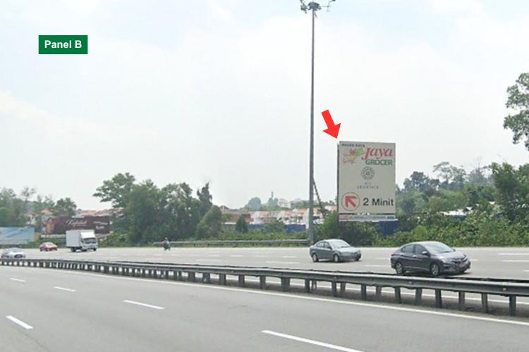 Vertical Minipole Billboard at NKVE KM 4.2, Setia Alam, Shah Alam, Selangor (after Setia Alam interchange)