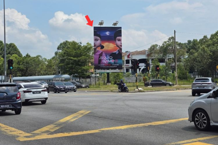 1 Panel Vertical Minipole Billboard at Jalan Putra Permai / Persiaran Lestari Perdana 1, Seri Kembangan, Selangor (near AEON Mall Taman Equine)