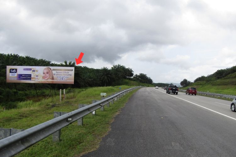 1 Panel Free Standing Billboard at East Coast Expressway Highway KM301.60, Chukai, Terengganu (to Chukai exit)