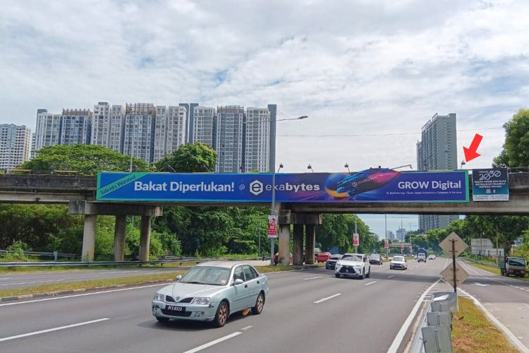 1 Sided Overhead Bridge Billboard at Jalan Pesisir Pantai - Lebuhraya Tun Dr. Lim Chong Eu, Bayan Lepas, Penang (to Georgetown)