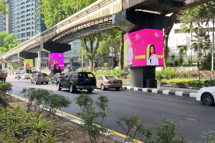 12 Panel Digital Pillar Billboard at Jalan Sultan Ismail (SI), Kuala Lumpur (near Shangri-La Kuala Lumpur)