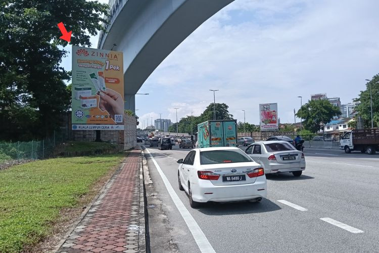 1 Sided Vertical Minipole Billboard at Taman Tun Dr. Ismail, Kuala Lumpur (heading from Damansara to Kelana Jaya (LHS))