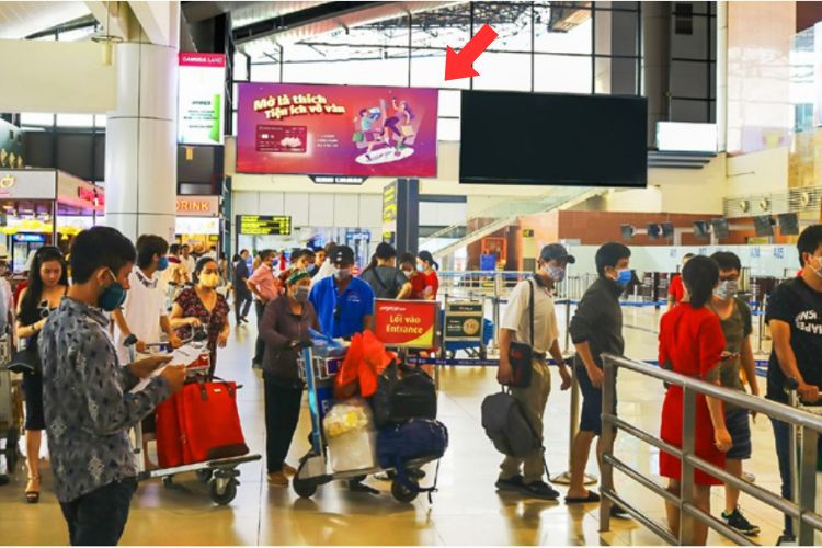 1 Sided Horizontal Airport LED Screen Billboard at Noi Bai International Airport, Ha Noi City (Hall A Gable)