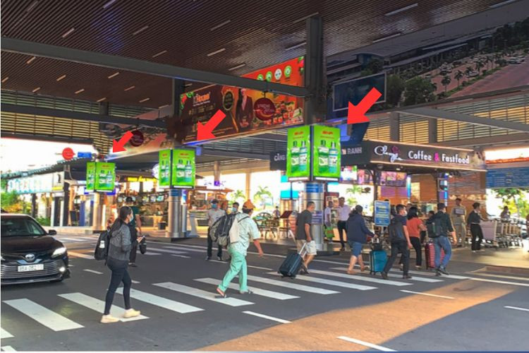 Vertical LED Column Cladding Billboard at Cam Ranh International Airport, Khanh Hoa (outside the department)