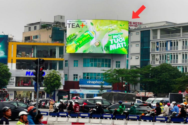 1 mặt LED ngang tại 22 Đông Các, quận Đống Đa, Hà Nội (nút giao Ô Chợ Dừa)