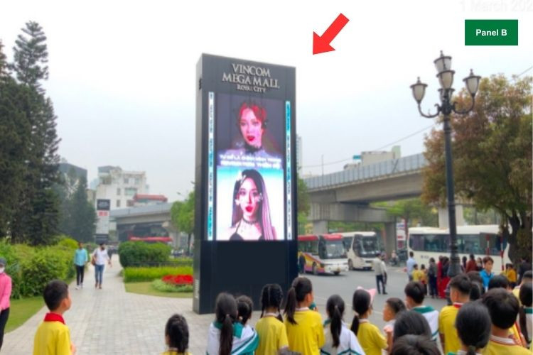 Vertical LED screens Billboard at 72 Nguyen Trai, Thanh Xuan, Ha Noi City (Vincom Mega Mall Royal City)