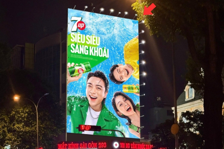 1 bảng quảng cáo treo tường dọc tại 291 Điện Biên Phủ, phường Xuân Hòa, TP. Hồ Chí Minh