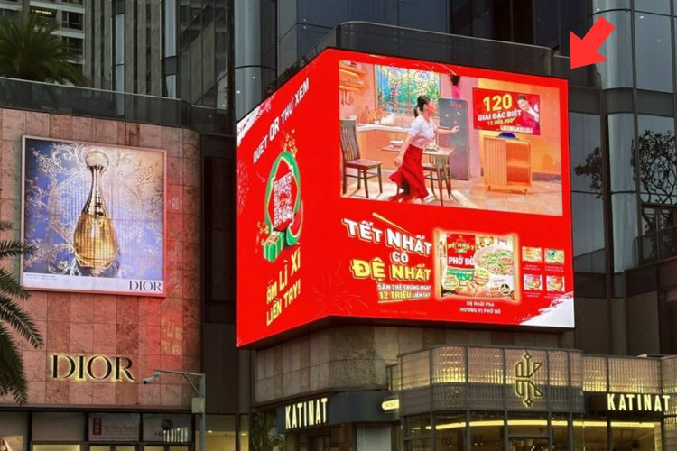 1 Sided Corner LED Screen Billboard tại 772 Dien Bien Phu, Thanh My Tay Ward, Ho Chi Minh City (Vincom Center Landmark 81)