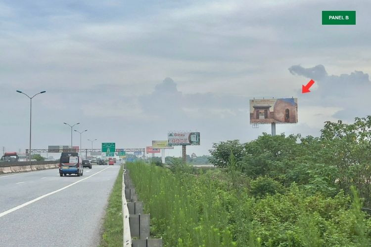 Horizontal Unipole Billboard at Km21/211, Dai Xuyen, Ha Noi City