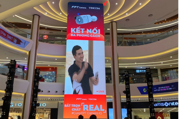 1 Sided Vertical LED Column Cladding Billboard at Vinhomes Smart City Urban Area, Xuan Phuong Ward, Ha Noi City (Vincom Smart City)