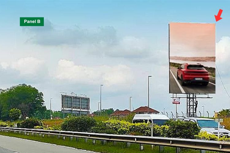 Vertical Minipole Billboard at NSE KM2.4, Bukit Kayu Hitam, Kedah (near Thailand Saodao Checkpoint)