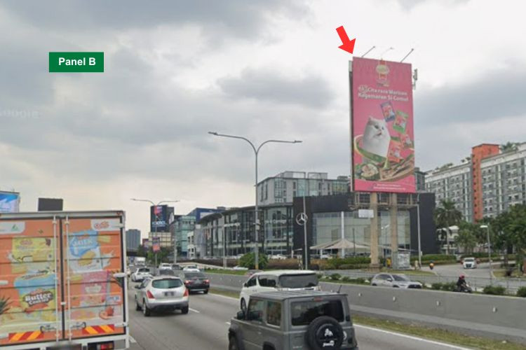 Vertical Twinpole Billboard at Federal Highway, Petaling Jaya, Selangor