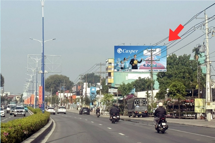 Day view- Horizontal Wallscape Billboard at 596 Binh Duong Boulevard, Thu Dau Mot Ward, Ho Chi Minh City