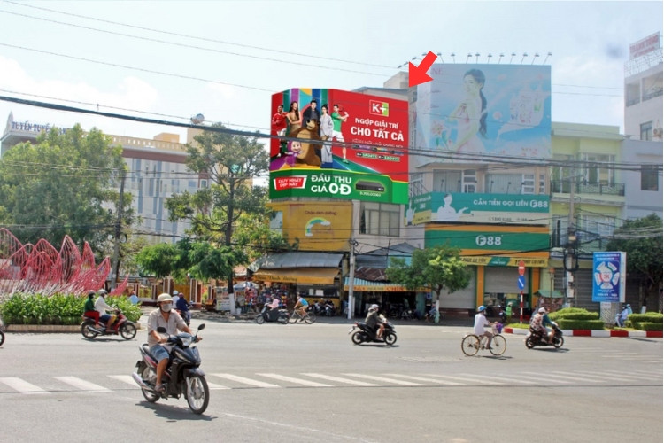 Day view- Horizontal Wallscape Billboard at 39 Tran Phu, Hoa Binh Ward, Ca Mau