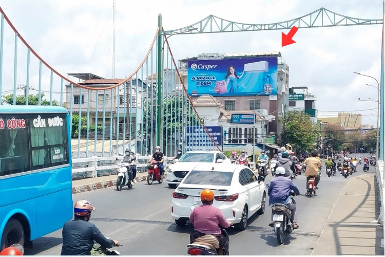 1 Panel Horizontal Wallscape Billboard at 3 Dinh Bo Linh, My Tho Ward, Dong Thap (Quay Bridge)