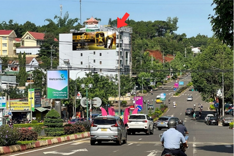 Day view- Horizontal Wallscape Billboard at No. 139, 23/3 Street, Bac Gia Nghia Ward, Lam Dong