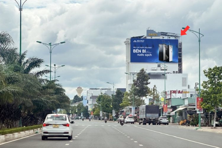 1 Sided Horizontal Wall-mounted Pano Billboard at Cao Hung Hotel, Binh Thuan, Lam Dong