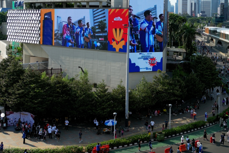 Iklan Billboard Live Streaming Indonesia Viral Keren