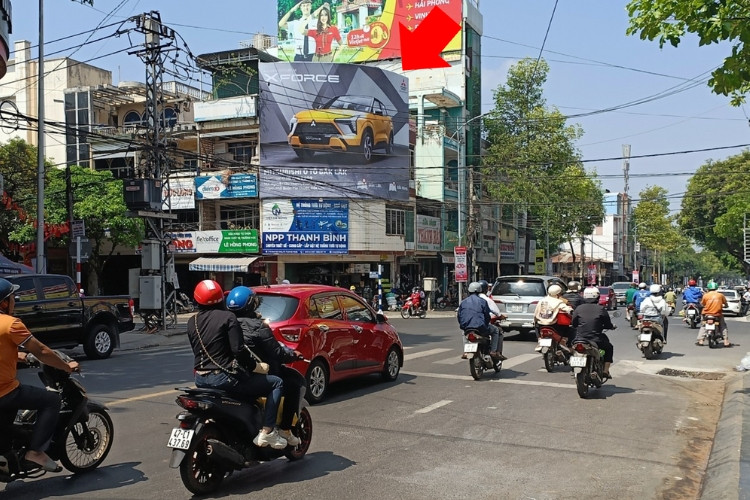 1 Panel Horizontal Wallscape Billboard at 72 Phan Boi Chau, Buon Ma Thuot Ward, Daklak