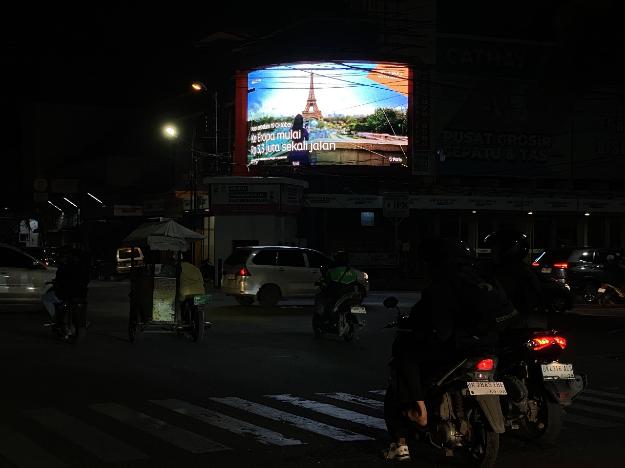 Billboard Medan Videotron Firstboard Night View