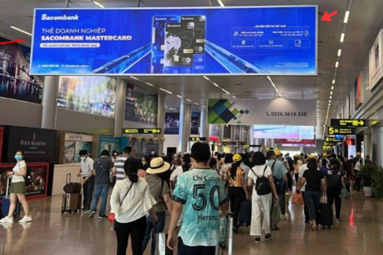 2 Sided Horizontal Hoarding pano Billboard at Da Nang International Airport, Hoa Cuong Ward, Da Nang City (Level 1, hanging ceiling sign in the domestic arrival restricted area, facing the left wing)