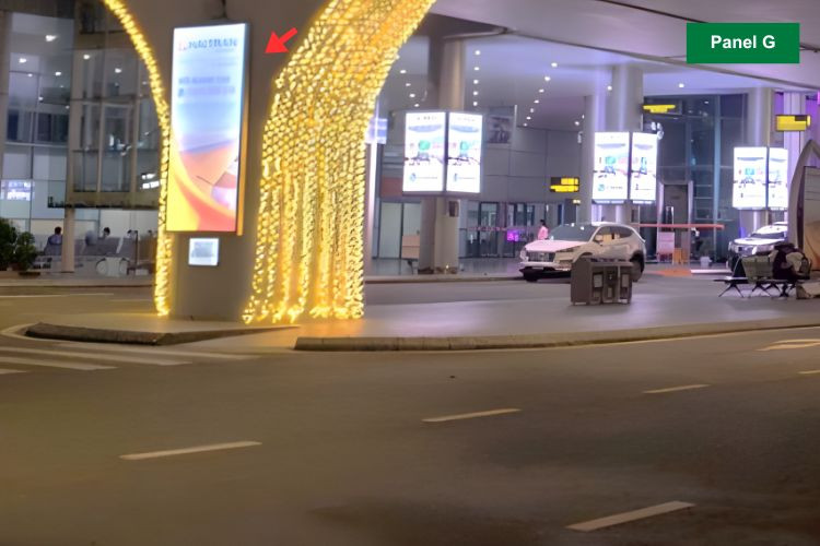Panel G - Vertical Wall-mounted Pano Billboard at Da Nang International Airport, Hoa Cuong Ward, Da Nang City (at the base of the arrival overpass, directly opposite the domestic terminal)