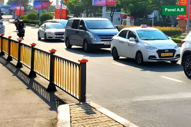 Panel A,B - Horizontal Unipole Billboard at Da Nang International Airport, Hoa Cuong Ward, Da Nang City (on the median strip at the entrance (exit) of the airport, located on Nguyen Van Linh Street)