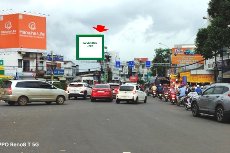 1 Panel Horizontal Wallscape Billboard at 19 Nguyen Van Cu, Tan Lap Ward, Daklak