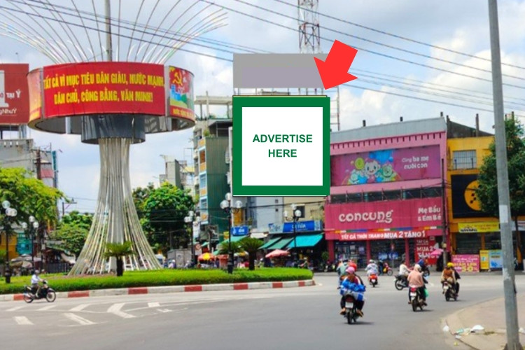 1 Panel Vertical Wallscape Billboard at NO.4 Quang Trung Street, Nghia Lo Ward, Quang Ngai