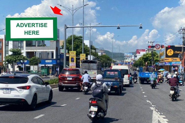 1 Panel Horizontal Wallscape Billboard at 107 Ton Duc Thang, Hoa An Ward, Da Nang City